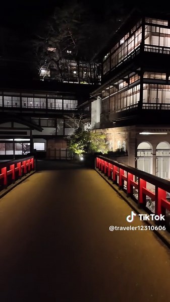 千と千尋の神隠しの四万温泉での絶景 Journey