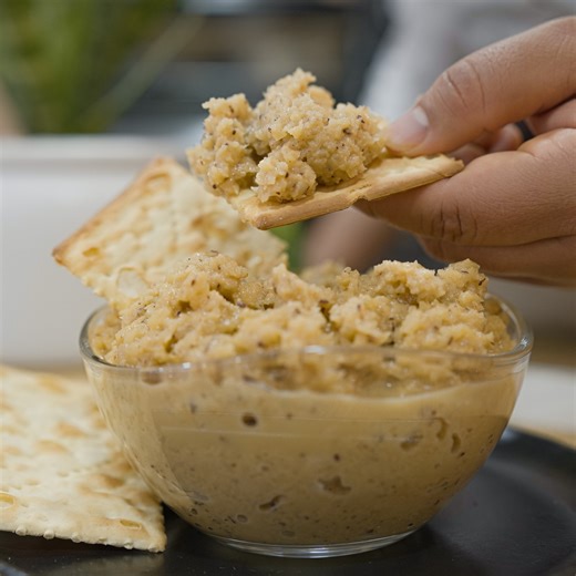 Aprende a preparar un delicioso dulce de coco casero paso a paso. Esta receta fácil, te encantará por su sabor tropical y textura suave. Ideal para postres, meriendas o para vender. ¡No te pierdas este dulce de coco colombiano! #dulcedecoco #recetadulcedecoco #postrecasero #cocofacil #recetasfaciles #dulcescolombianos #comidacolombiana #coco #postredecoco #receta #facil | YesiFood