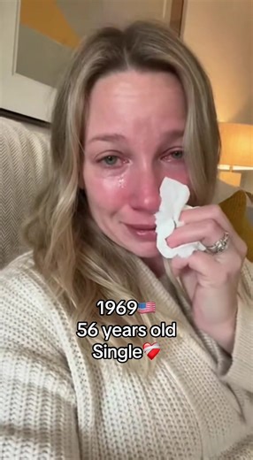 Single Women Over 45: Embracing New Beginnings