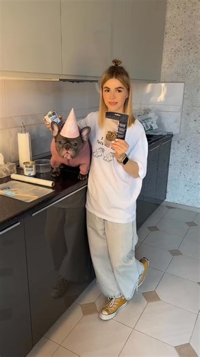 We make dog cake 🐾 Come on to stream🥰 | Piranka