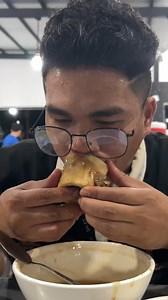 2.6M views · 10K reactions | Halik Mula Kay Ka Foodtrip Pag Na Beat ang 3 mins and 7 Seconds ng Mr Pares Overload Champion | Ewic Mukbang | Facebook