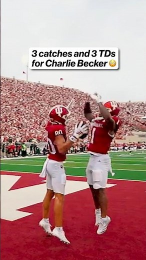 Charlie Becker doing his best Randy Moss impression 👀 #football #cfb #charliebecker #indiana