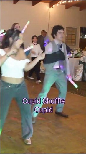 Must-have songs for a Quinceanera party!👑