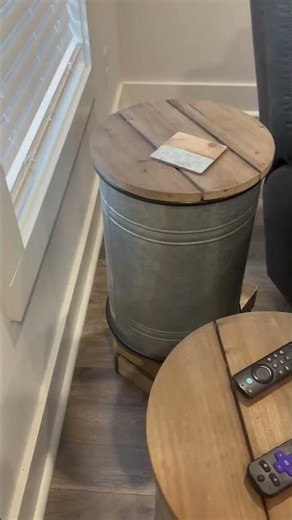 RUSTOWN Farmhouse Accent Side Tables