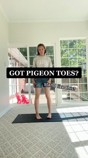 pigeon toe fix 🐦 #learnwithme #learnontiktok #yoga101 #yogatok #posturecorrection #yogaforbeginners #yogabasics #yogaforflexibility #foryou