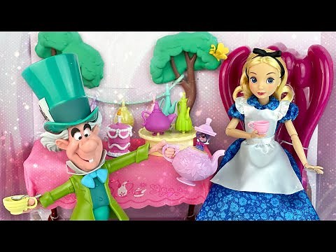 Alice in Wonderland Tea Party Classic Doll Play Set Review & Unboxing