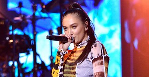 ‘Sit Still, Look Pretty’ Singer Daya Introduces Fans to Her Girlfriend of 3 Years