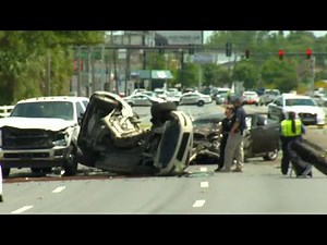Double fatal crash closes Lee Road near Edgewater Drive in Orlando