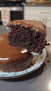 297K views · 3.3K reactions | Moist Chocolate Cake Recipe Ingredients Dry: 1-3/4 cups all-purpose flour 1-3/4 cups granulated sugar 3/4 cup unsweetened cocoa powder 1 1/2 tsp baking powder 1 1/2 tsp baking soda 1 tsp salt Wet: 2 large eggs 1 cup whole milk or 2% 1/2 cup vegetable oil 2 tsp vanilla extract 1 cup boiling water Bake at 350F / 175C Loaf Pan - 35-40 minutes 6" round pan - 30-35 minutes | Miss J | Facebook
