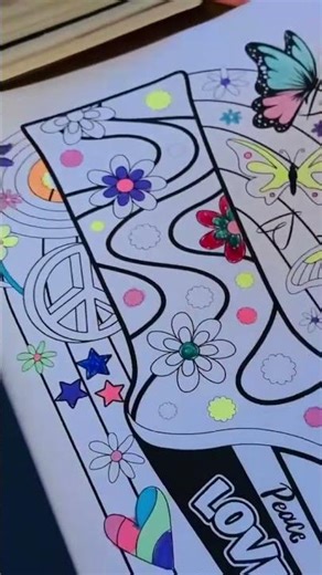 Saturday chill with colouring book🎨100% Groove 🤟