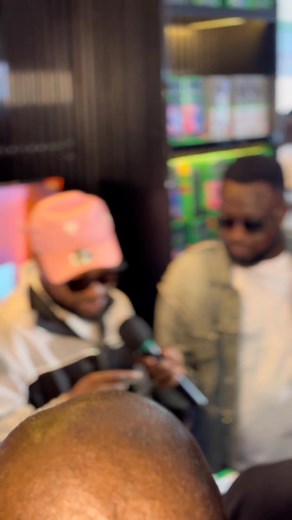 David's first Assignment yesterday in Uyo was to make some people madly rich... And of course, yours truly was on the M.I.C #CM #PremiumMc #DavidoInUyo #5ivetour #5iveAlivetour #5ive | Courage Mbon