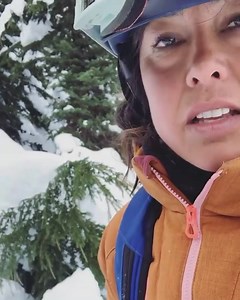 Because Alaska is getting some major snow I thought this video would get everyone pumped for some back country skiing! Hahaha someone needs to practice a lot more this winter 💁🏾‍♀️💁🏾‍♀️ | Ariel Tweto