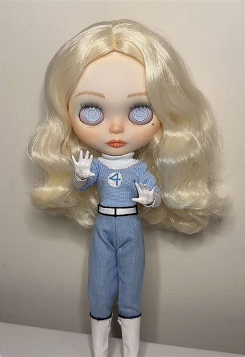 mrs fantastic is here!! #suestorm #invisiblewoman #fantasticfour #blythedoll #customblythe