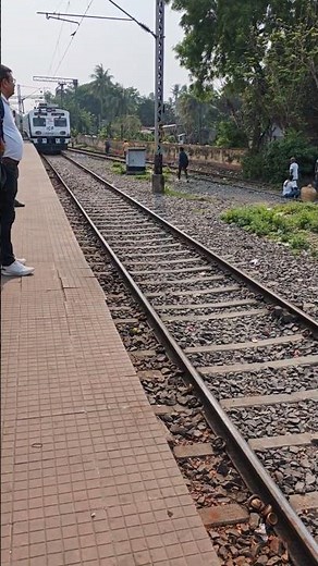 Indian AC local train entering in railway station #train #localtrain‪@trainviews‬
