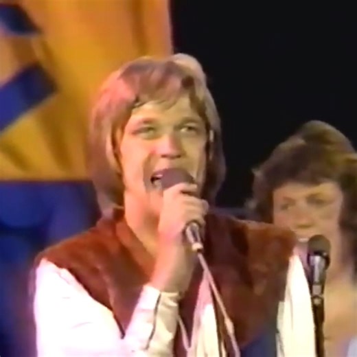 The Tune Vault on Instagram: "Blue Swede - Hooked On A Feeling (1974) One of the most classic songs of all time. That iconic “ooga-chaka” chant grabs you immediately, and once it does, you’re locked in for the rest of the ride. What a lot of people don’t realize is that this was actually a cover. The original version was written and recorded by B.J. Thomas in 1968. Blue Swede took it and flipped the whole energy, leaning into that chant and turning it into a full-on pop-rock anthem. It was a gam