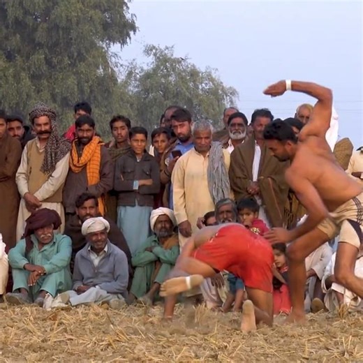 Tanveer Gujjar Vs Ilyas Gujjar New Kabaddi Match 2025 at Mian Channu | #Shorts