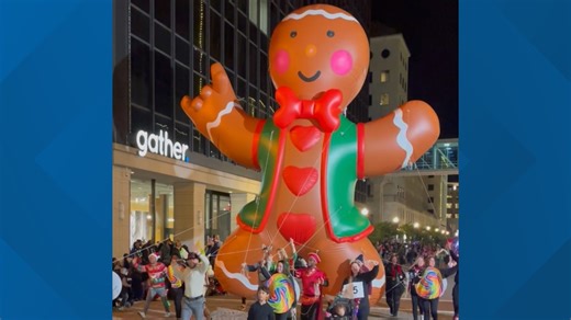 Grand Illumination Parade returns to Downtown Norfolk