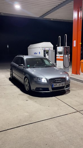 Explore Audi A4 B7 Performance and Features