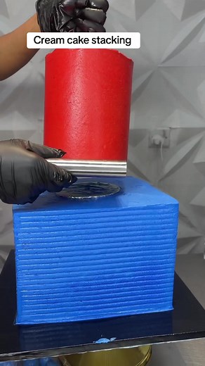 Master Cream Cake Stacking: Spider Man Tutorial