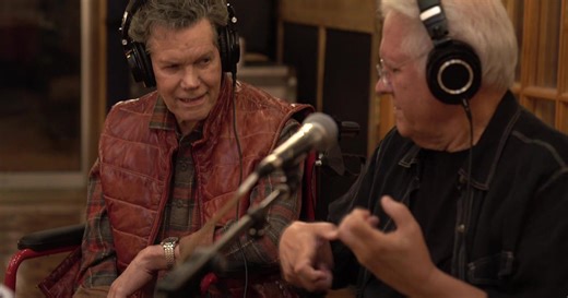 Randy Travis sings again, courtesy of AI