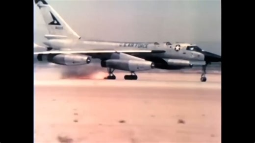 B-58 Hustler: America’s 1,325 MPH Nuclear Bomber That Lit Itself on Fire Before Takeoff