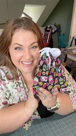 Drawstring Gift Bag DIY!