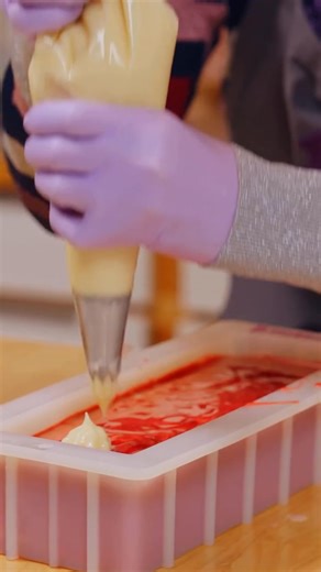 10K views · 124 reactions | New YouTube Video! Peppermint Swirl Soap ❤️ Watch now: https://bberry.studio/PeppermintSwirlSoap In our latest video, Anne-Marie shows you how to make these festive holiday bars that smell just like a Starbucks Peppermint Mocha! She shares her secret to getting the “perfect holiday red” in cold process soap + a brand new palm-free swirl recipe. | Bramble Berry | Facebook