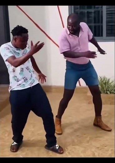 #akabenezercomedy #duet #funny #comedy #ghana #kumawoodmovies #memes #movie #lilwin