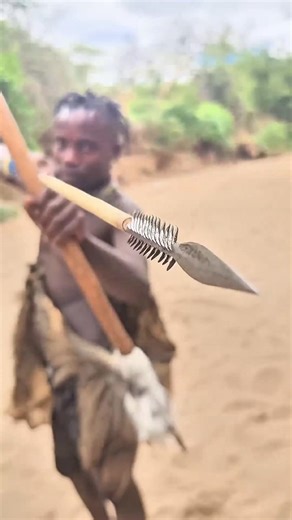 How Tribes Made Deadly Arrows Without Iron