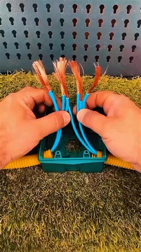Electrical Careers in the United States: Guide for Workers and Employers