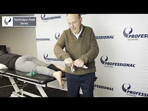 How to do a dorsal glide mobilization of the cuboid | Technique Peek Series