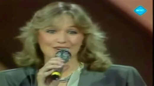 1.8M views · 140K reactions | Los Recuerdos De Tu Vida  Bravo Lady Lady  #bravo #ladylady #losrecuerdosdetuvida #recordaresvolveravivir #cancionesparadedicar #baladas #pop #gianmartinpaz #lamusicaesvida #recuerdos #tropical #merengue #latino #latin | Gianmartin Paz - Los Recuerdos De Tu Vida | Facebook