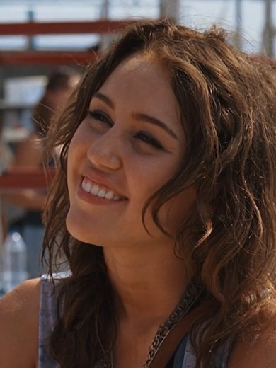 The Last Song | When I Look At You
