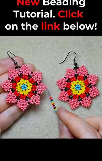 Easy Huichol Style Flowers Earrings #beadwork #beadingtutorials #seedbeadsearrings