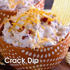 This Crack Dip recipe has been pinned almost 300K times!! Always a hit! RECIPE HERE --> https://www.julieseatsandtreats.com/crack-dip/ | Julie's Eats & Treats - Easy, Family Friendly Recipes