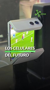 28K views · 217 reactions | Así serán los celulares del futuro, ¿estás listo para usarlos? #celular #celulardelfuturo #mwc #mwc2025 #futuro | Xataka LATAM | Facebook