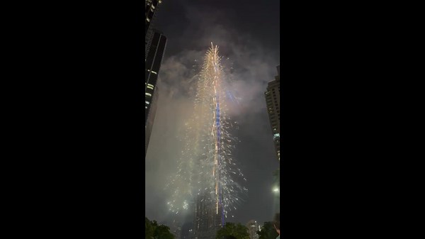 UAE: Mesmerizing fireworks light up for New Year 2025 in Dubai, UAE