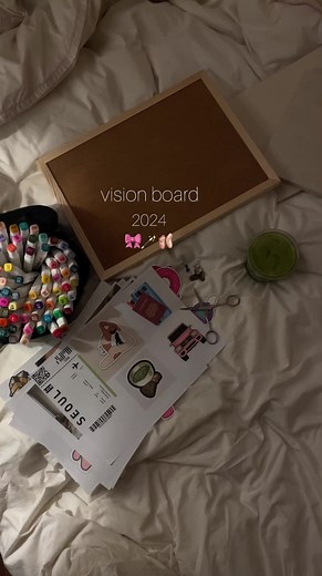 Hello 2024🪄 #explore #fypシ #fyp #explorepage #2024 #visionboard #ex