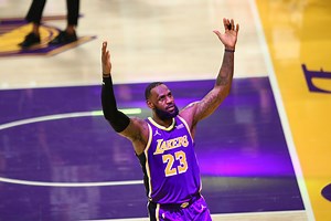 NBA Sends LeBron James Warning Following Viral Flop