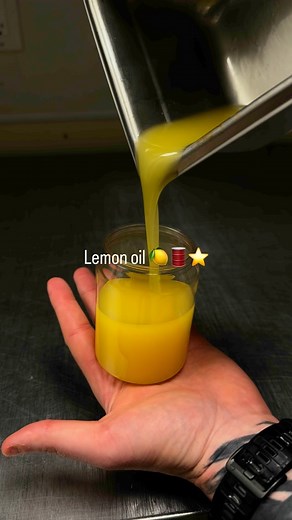 Konstantinos Kvasilava Chef | Food Artist | World Flavor Chaser on Instagram: "Lemon oil 🍋🛢️⭐️ Save and use it . . . . . #fypシ #love #chef #reels #kitchen #cheflife #chefstable #food #foodlover #foodgasm #foodie #usa #america #unitedstates #thermomix #chicago #newyork #cooking #vegetables #emulsion #recipes #oils #lemon"