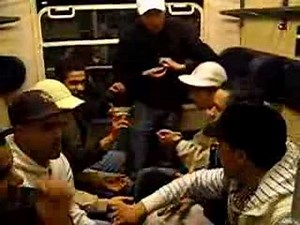 mocros rwina in trein Bredaaaaaaaaaaaaaa