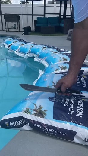 3.3M views · 1.5K reactions | Pool cleaning life hack | Tofunnyfortv | Facebook