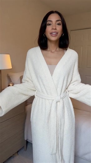 Women's Double-Sided Plush Robe, Heavyweight Long Loungewear, Warm Flannel Pajamas for Fall & Winter, Soft Cozy Indoor Wear #oversizedsweater #threepiececomforterset #longsleeves #wintersweater #oversizelongsleeve #cozyfleeceblanket #fleecepullover #asymmetrichoodie #musthavepajamas #bodypositiveloungewear