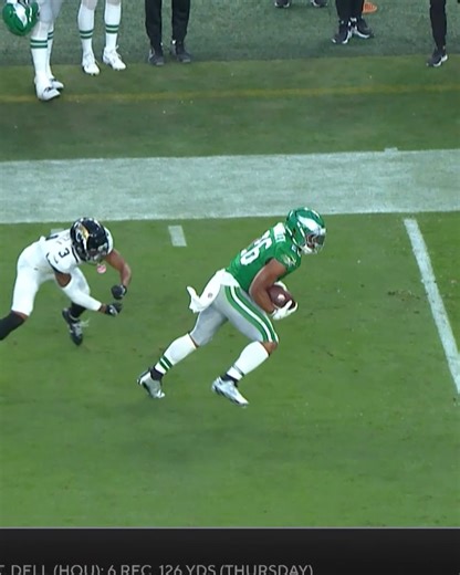 1.4M views · 49K reactions | Saquon’s best plays from 2024… can he top it in 2025?  Bud Light : 2025 Kickoff Preview – Monday Sept. 1 at 5pm ET on NFL Network | NFL Network | Facebook