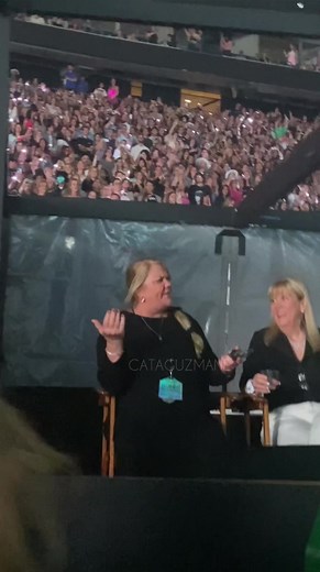 Andrea Swift Vibing to Karma on Houston N1 - Taylor Swift Era Tour