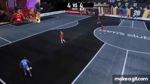 ¿QUE PASO CON LA VELADA? ¿ME LE CAGUE A DONATO? REACCION DE LA KINGS LEAGUE - GUERRILA FC on Make a GIF