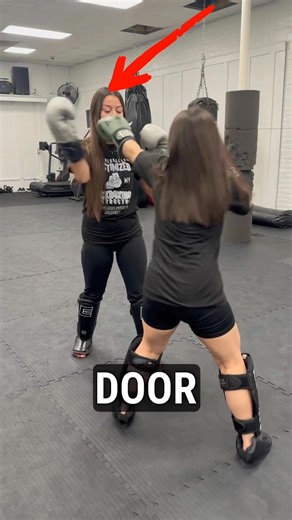 3 mistakes your making when parrying the Jab | Gloves Up Monica