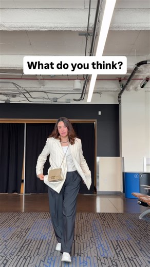 Nancy Hernandez | Fashion 🇺🇸🇲🇽 on Instagram: "Coucou! I will come back tomorrow from a surprise city, and I have to say, it had been over 25 years since I was here last. Say it if you know where it is 😉 Outfit details: Everything from my closet except the blouse Blazer @hm Pants @zara Blouse @rossdressforless Crop top @bananarepublic Sneakers @alexandermcqueen Feliz ombligo de semana! 😘😘 . . . . . . #effortlesslychic #casualchicstyle #airportoutfit #sneakersoftheday #streetstyleinspo Blaz