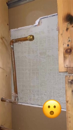 Remove Push-to-Connect Fittings in Seconds 🔧 | 1/2”–1” PEX & Copper Tubings iCrimp removal tool handles 1/2”, 3/4”, 1” on PEX & copper 🔥 ✔ One-handed removal ✔ Compact for tight corners ✔ Fast, clean, reusable fittings 🔗 Link in bio / https://bit.ly/4dSmlZ8 #plumbingtools #pex #plumberlife #icrimp #iwiss #hvactools | IWISS USA INC