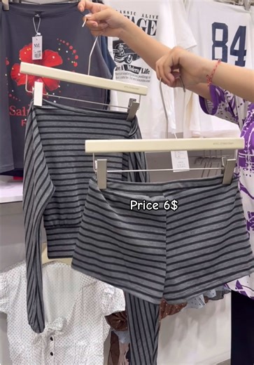 វីដេអូ​របស់ nyl.collection សន្ធរម៉ុក (@nyl.collection2) ជាមួយ original sound - nyl.collection សន្ធរម៉ុក